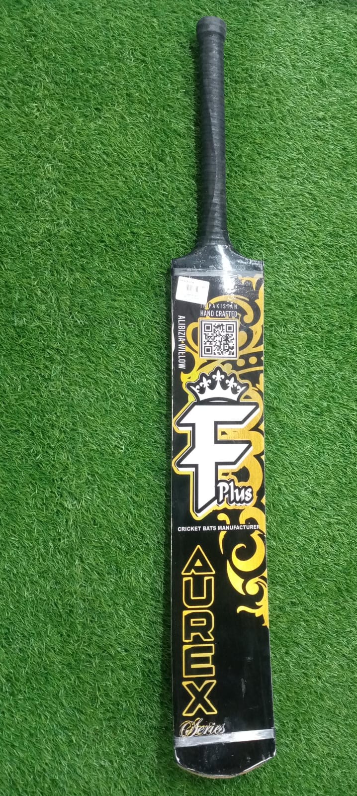 UREX Series Z Plus Cricket Bat